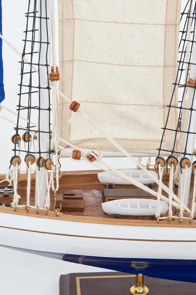 3 mast sailboat