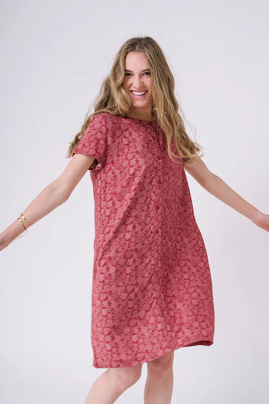 Robe à manches courtes en viscose