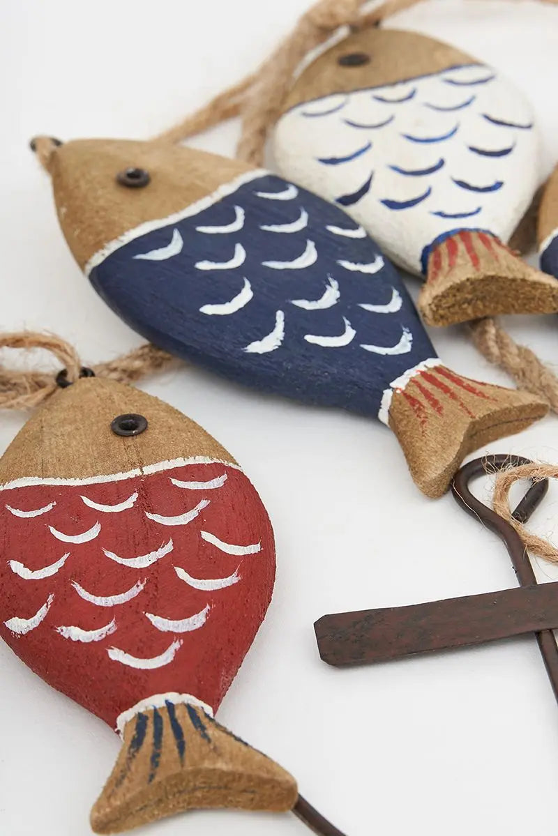 Guirlande poissons en bois et ancre