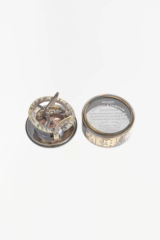 Reloj solar con cubierta de cristal - D930 Batela