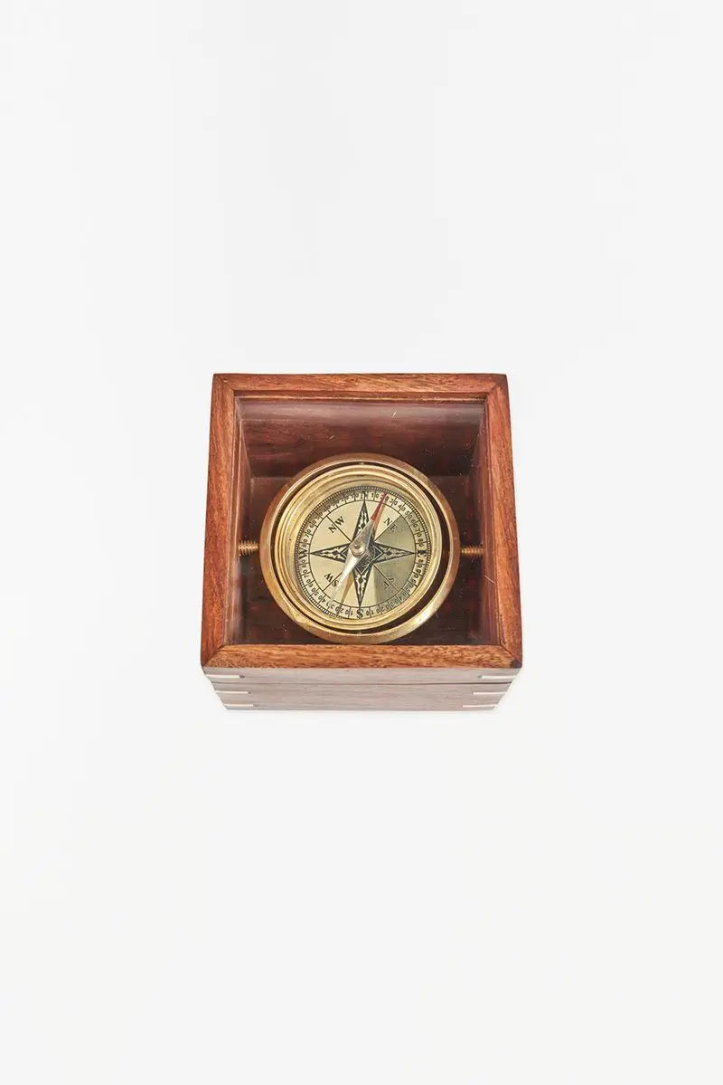Brújula de navegación hecha en latón - D655 Batela