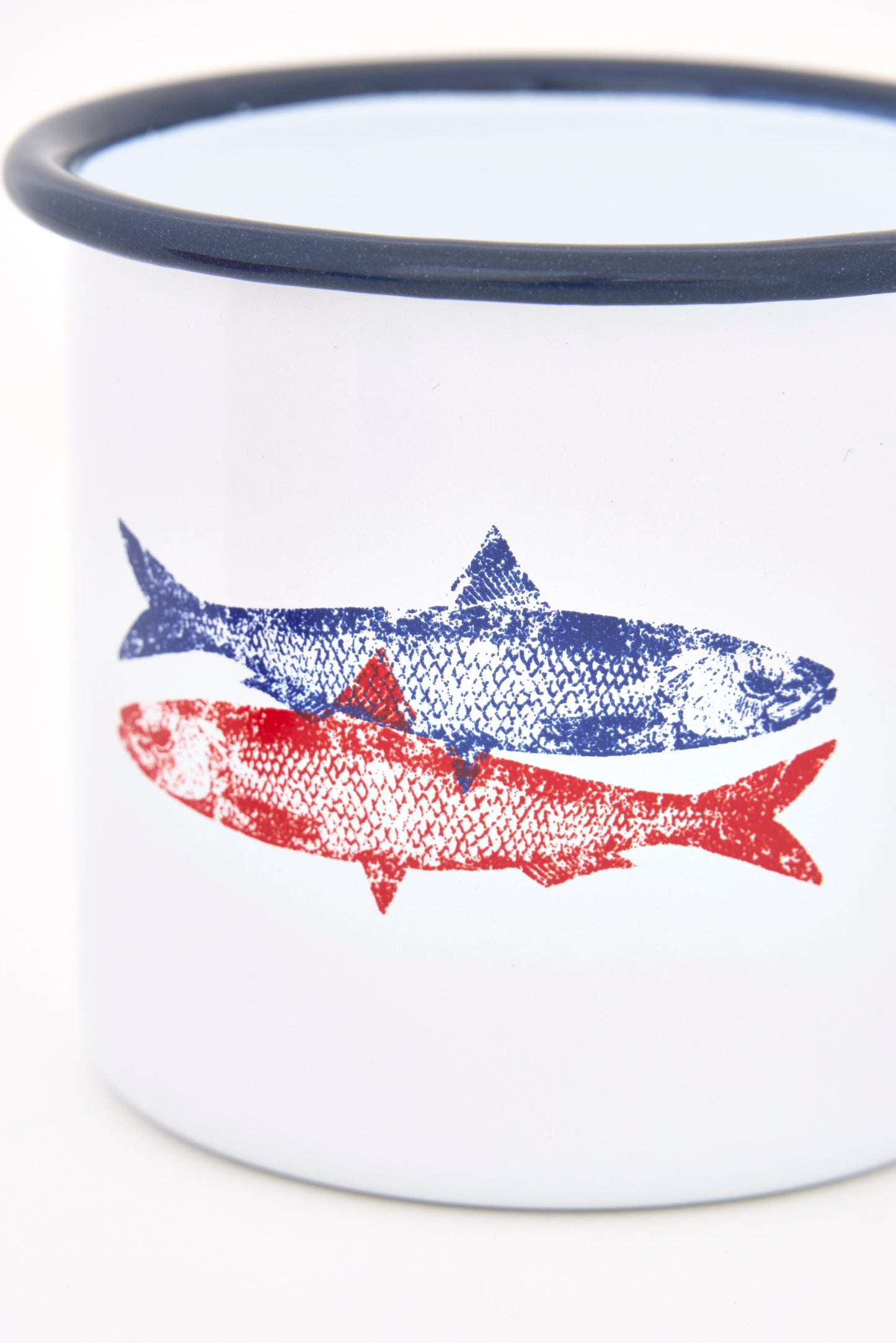 Set de 4 tazas esmaltadas con pez