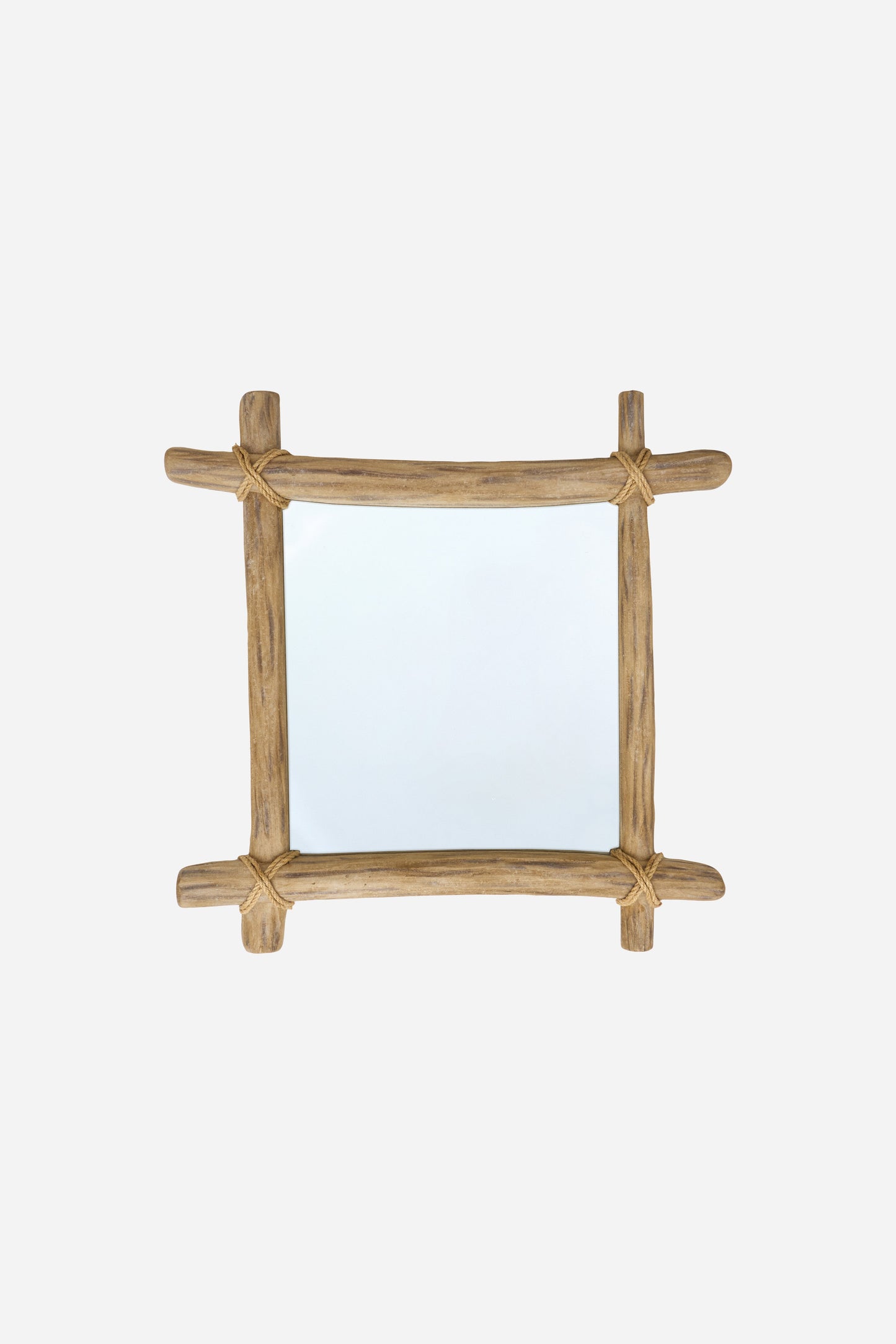 Espejo de pared de madera con cuerda