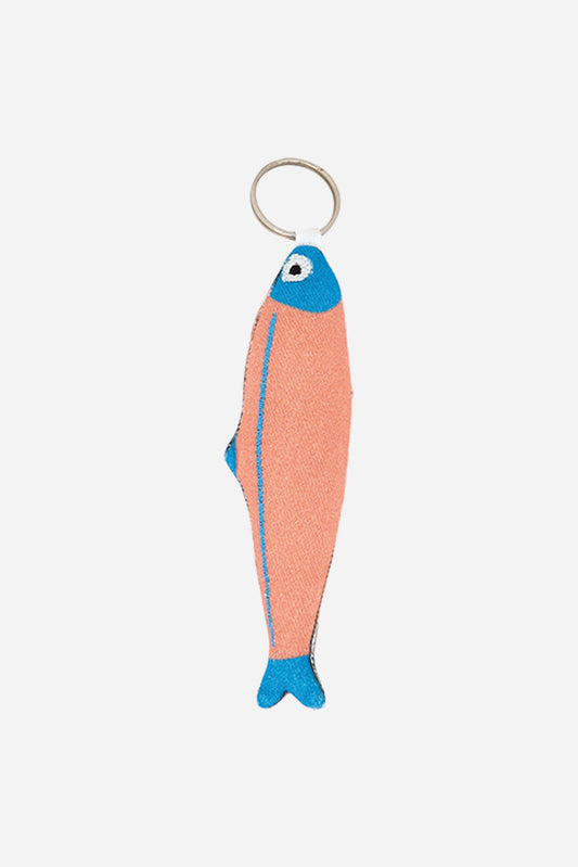 Cotton keychain in the shape of a fish