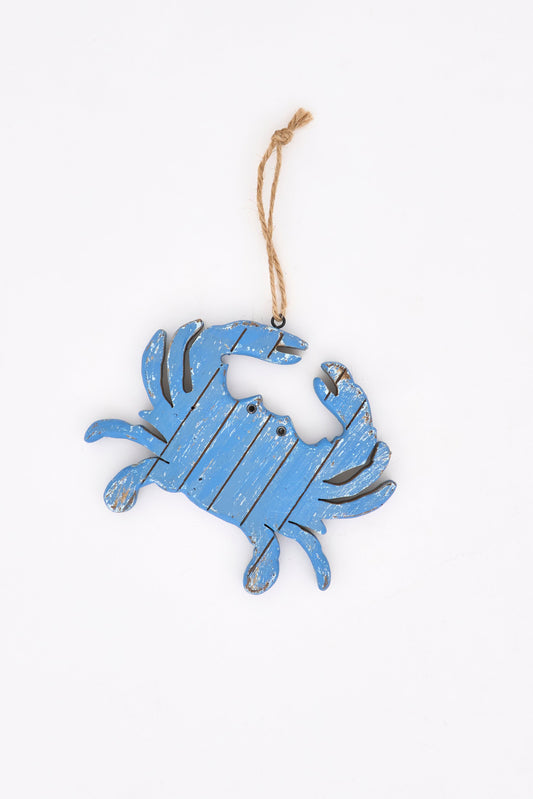 Colgante de madera con forma de cangrejo