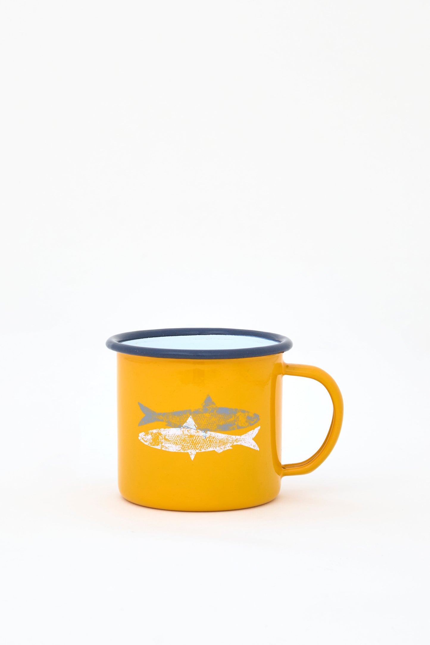 Set de 4 tazas esmaltadas con pez