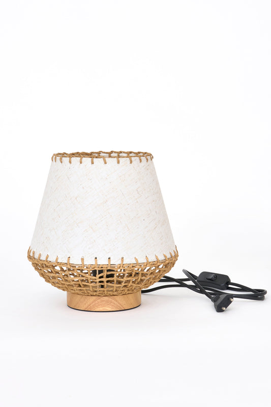 Lámpara de mesa de cuerda y papel