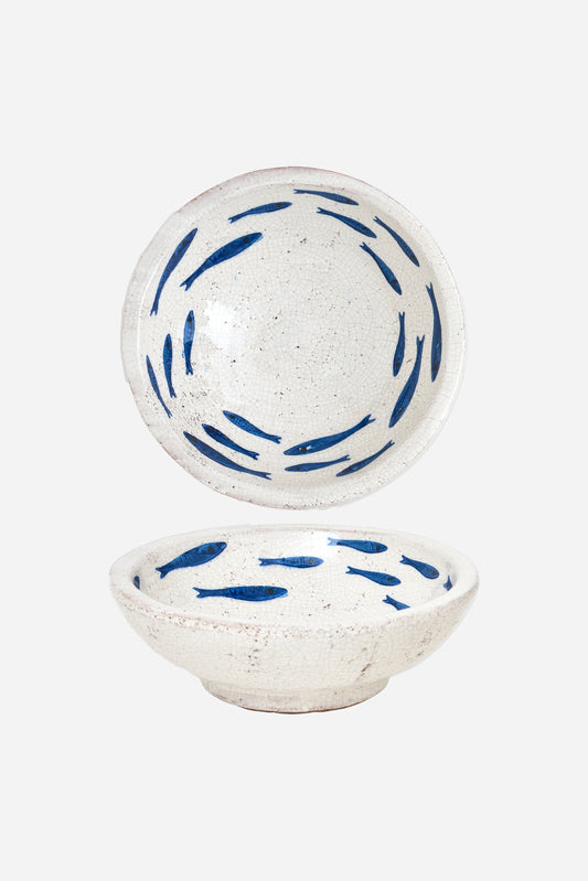 Plato de terracota con peces azules