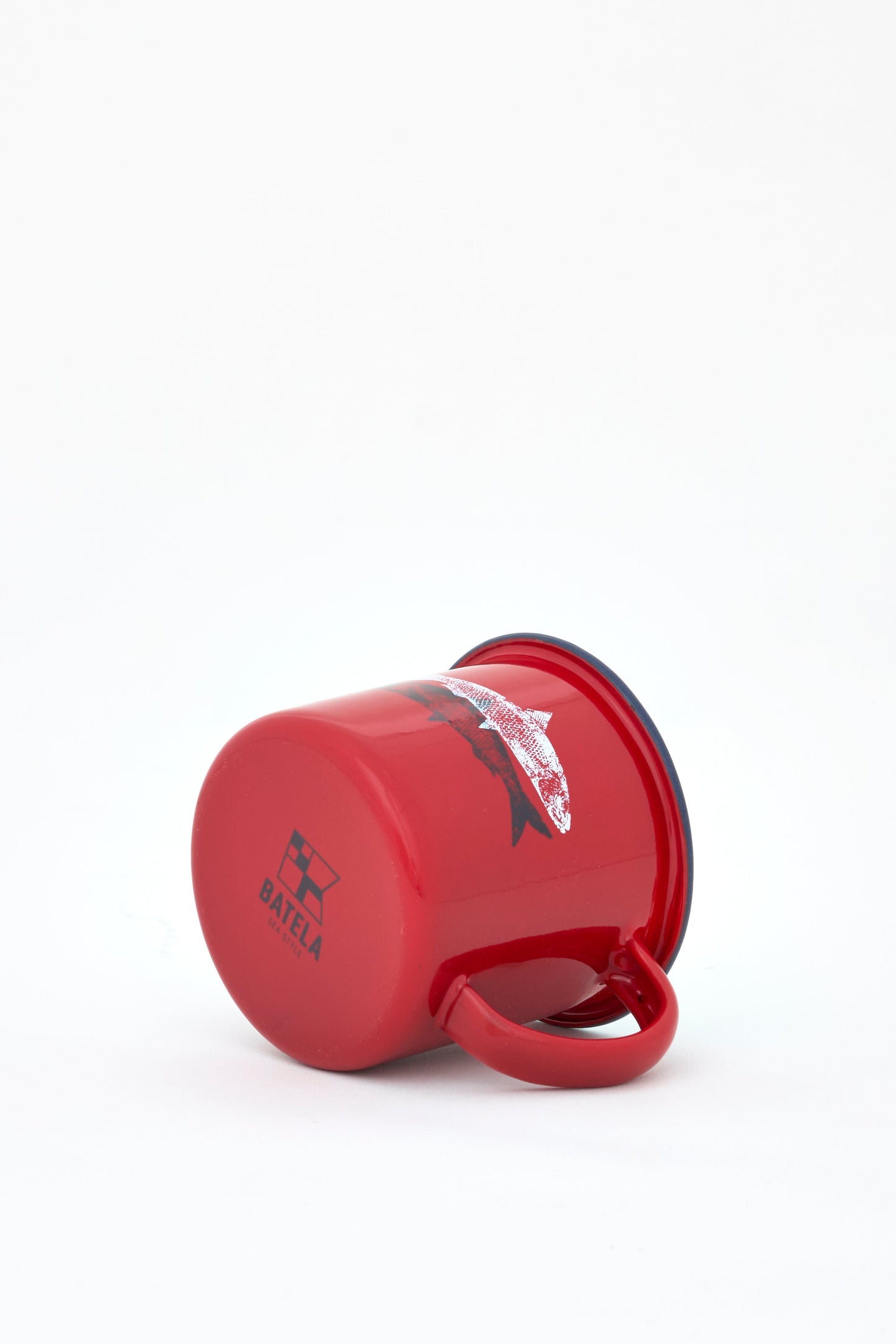 Set de 4 tazas esmaltadas con pez