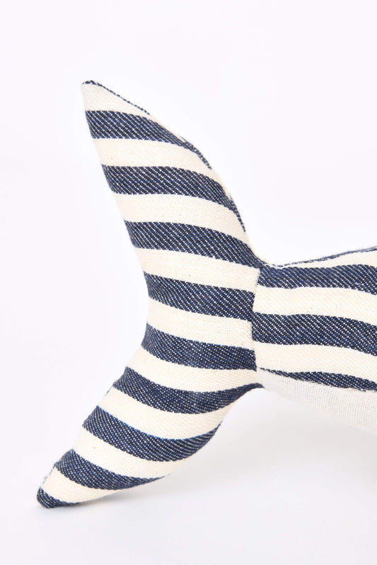 Peluche requin à rayures