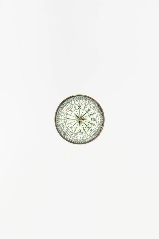 Brújula con lupa - D814 Batela