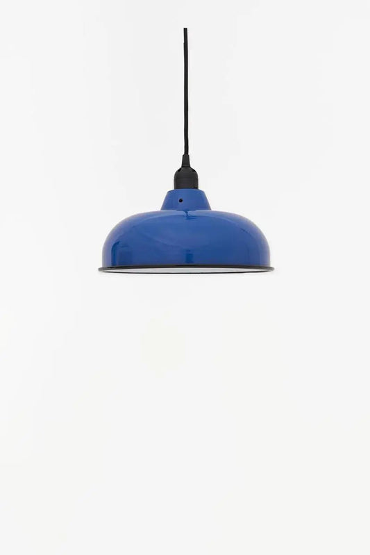 Lámpara de metal esmaltada Batela