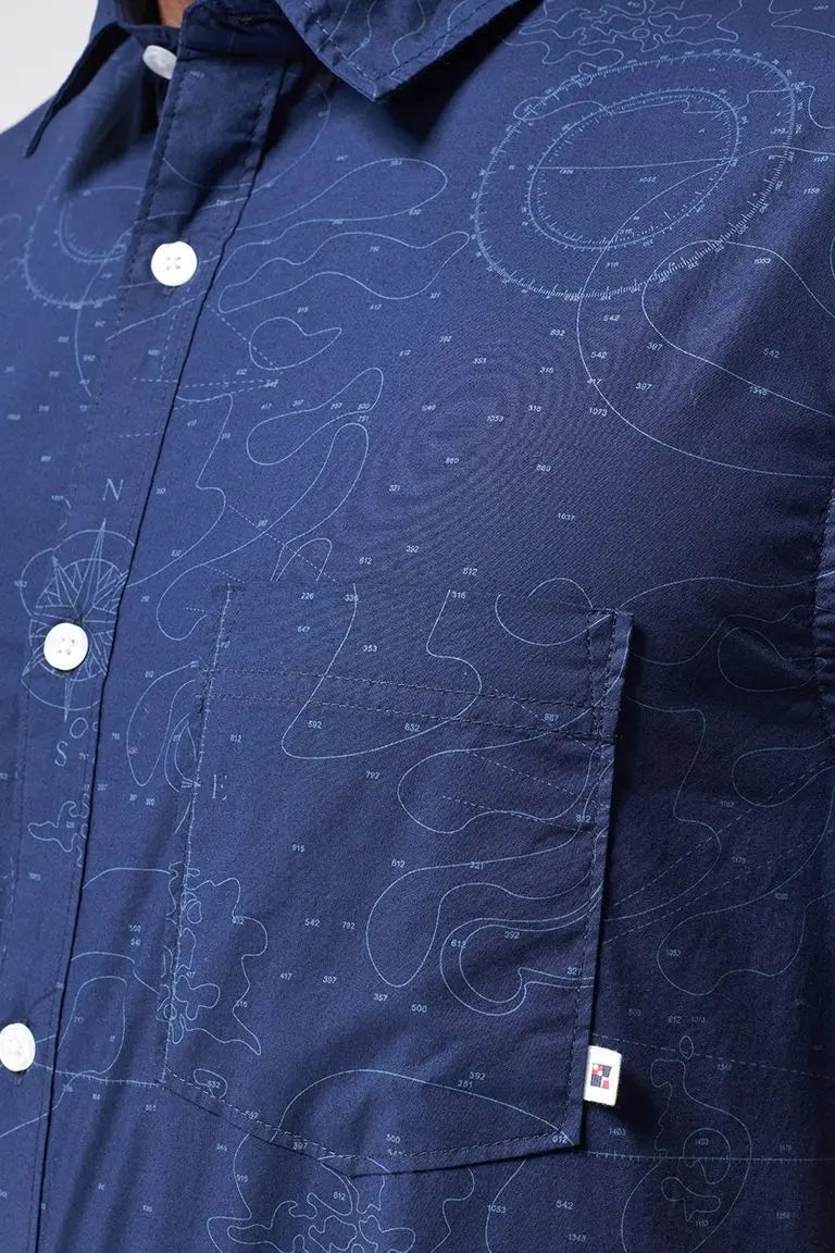 Short-sleeved cotton shirt